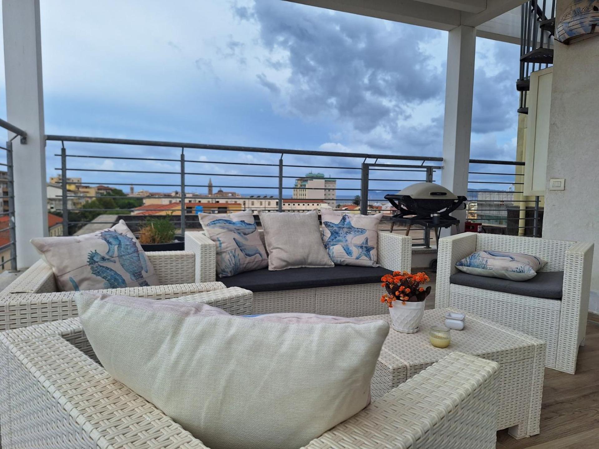 Il Colibri Apartment อาลเกโร ภายนอก รูปภาพ